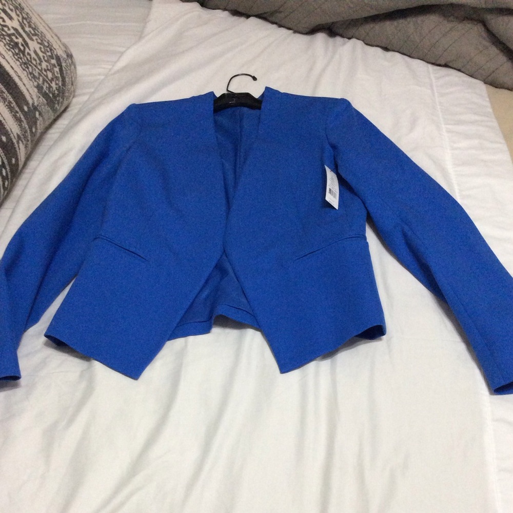 THEORY Bright Blue Blazer SO SLEEK! Size 4
